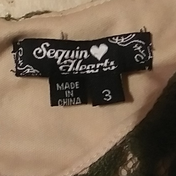 Dress - Picture 2 of 3